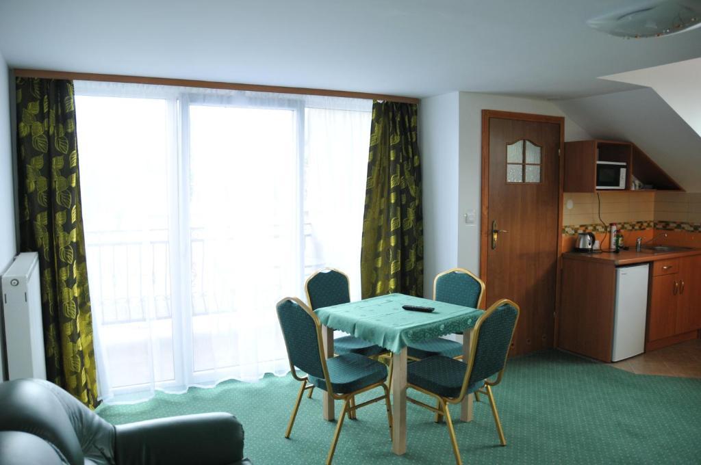 Willa Stenia Center Apartamenty Wisła Rom bilde